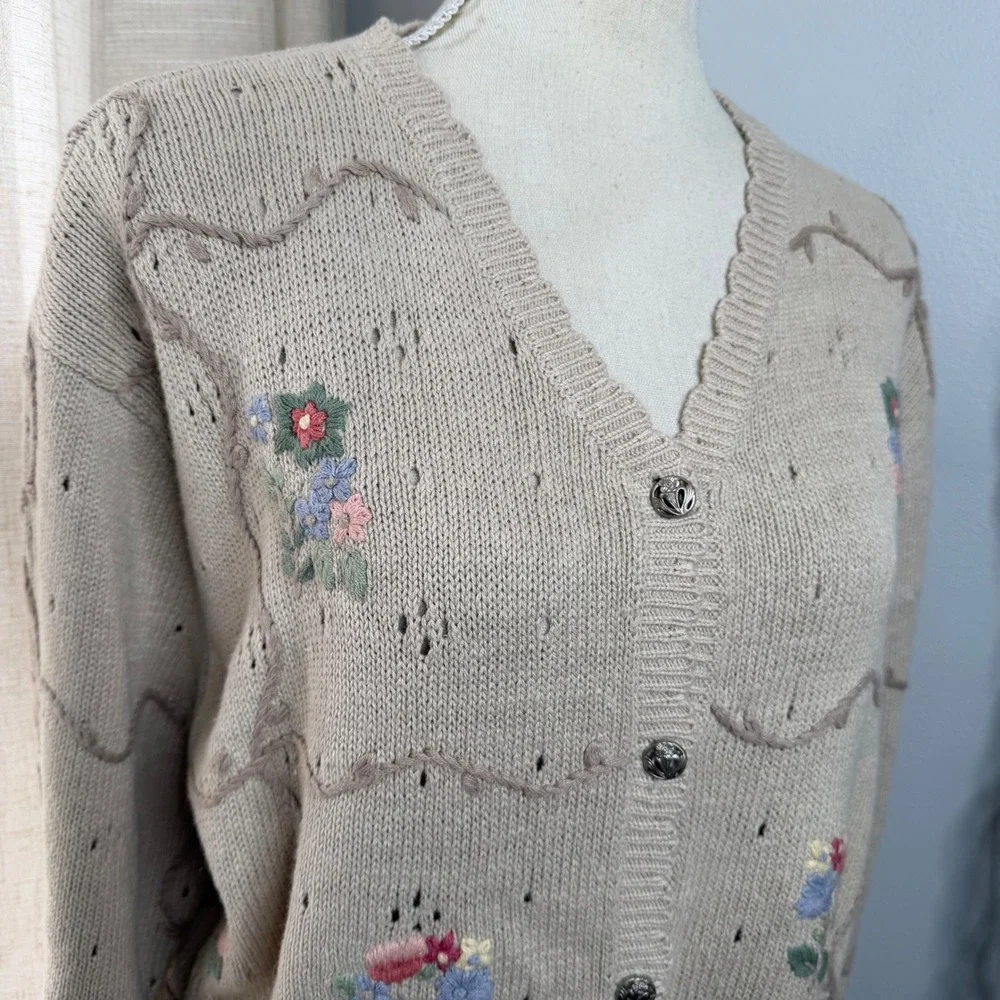 90s Vintage Northern‎ Reflections Floral Embroidered Cardigan Sweater Medium